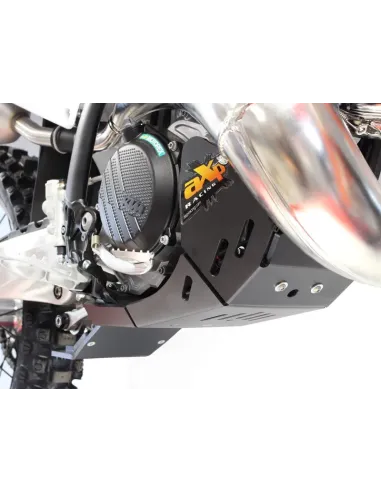 Cubrecárter Axp con Protector de Bieletas Ktm Sx 250/300 23-26/Husqvarna Te/Tc 250-300 23-26 Negro.