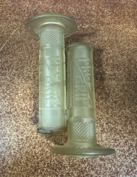 Juego de Puños Progrip USA Design.
