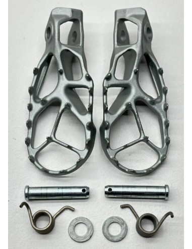 Juego de Estriberas Originales Ktm Sx/Exc 125-500 23-26/Husqvarna Te/Fe 125-501 23-26/Gas Gas Mc/Ec 125-500 24-26 Gris.