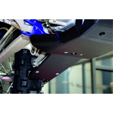 CUBRECÁRTER AXP EXTREM CON PROTECTOR DE BIELETAS BETA RR 350/390/430/480 2020 NEGRO.