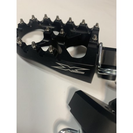 ESTRIBERAS X-POWER SOBREDIMENSIONADAS NEGRO KTM EXC/EXC-F 98-16.