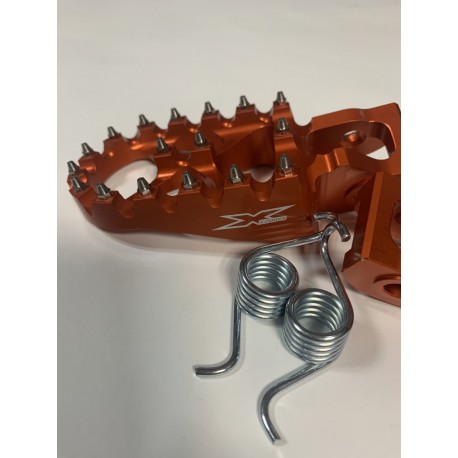 ESTRIBERAS X-POWER SOBREDIMENSIONADAS NARANJA HUSQVARNA TC/FC 16-21.