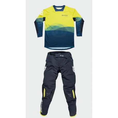 EQUIPACION HUSQVARNA JERSEY GOTLAND AMARILLO + PANTALON RAILED AZUL.