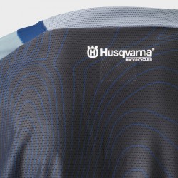 Equipación Husqvarna Jersey + Pantalón Gotland Azul.